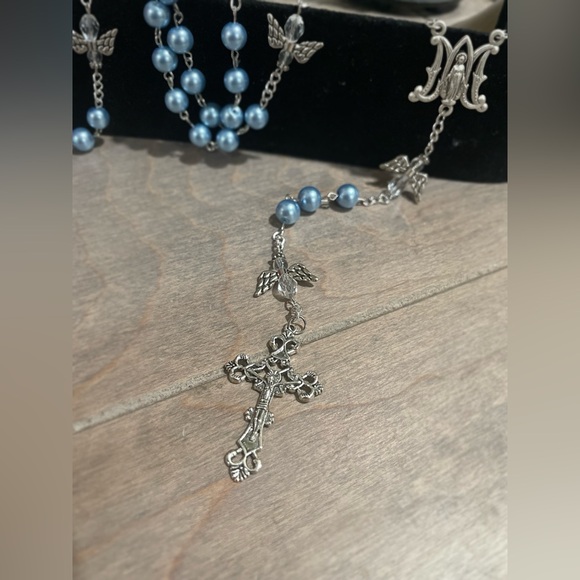 Handmade Baby Blue Pearl Rosary with Beaded Angel Mysteries - Picture 3 of 4